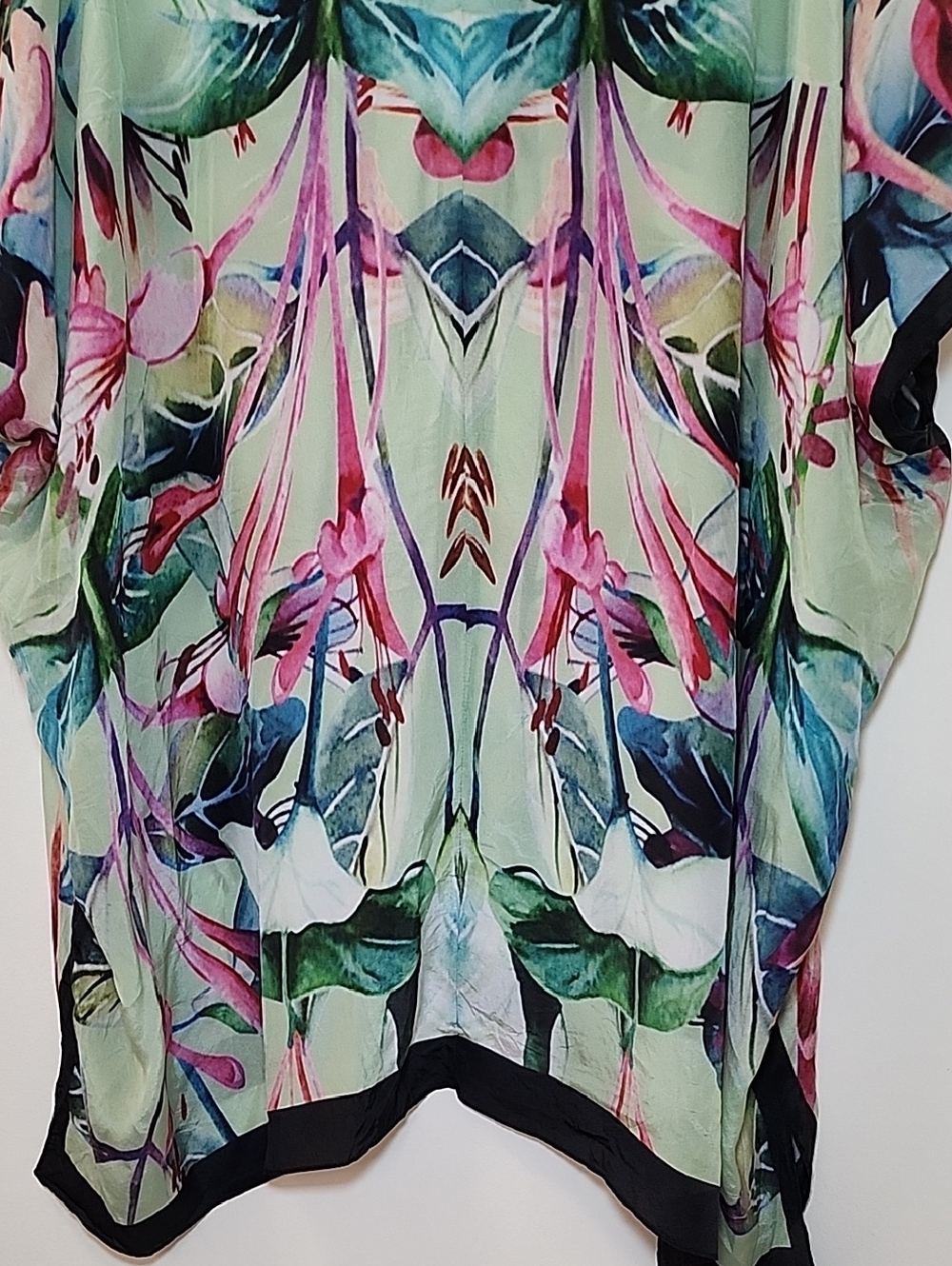 Soft Surroundings Emerald Isle silk topper tropical-themed open-front kimono S/M - Picture 5 of 16